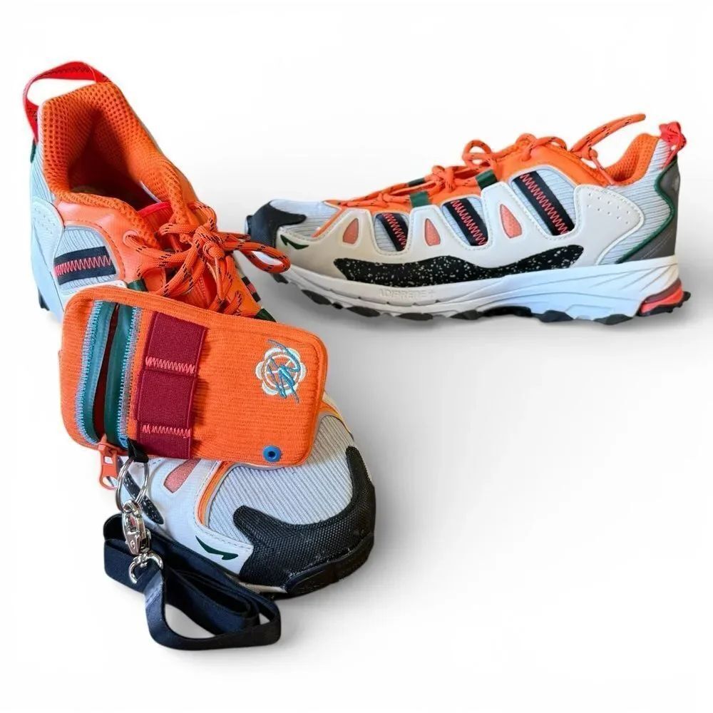 NWOB Adidas Men's Superturf Adventure Sneakers Stone/Core Black/Power Red 12